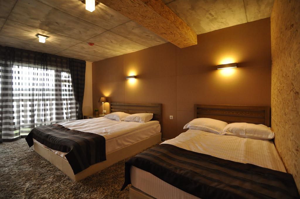 Aparthotel Seasons Glavatarski Han グラバターツィ 部屋 写真
