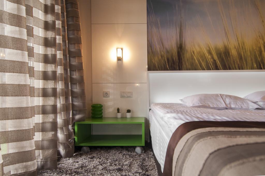 Aparthotel Seasons Glavatarski Han グラバターツィ エクステリア 写真