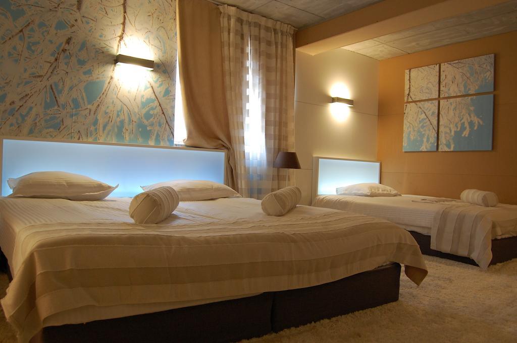 Aparthotel Seasons Glavatarski Han グラバターツィ エクステリア 写真