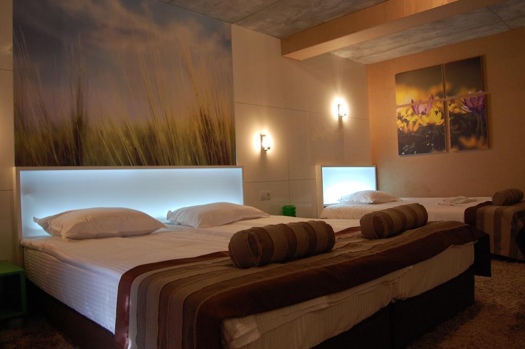 Aparthotel Seasons Glavatarski Han グラバターツィ エクステリア 写真
